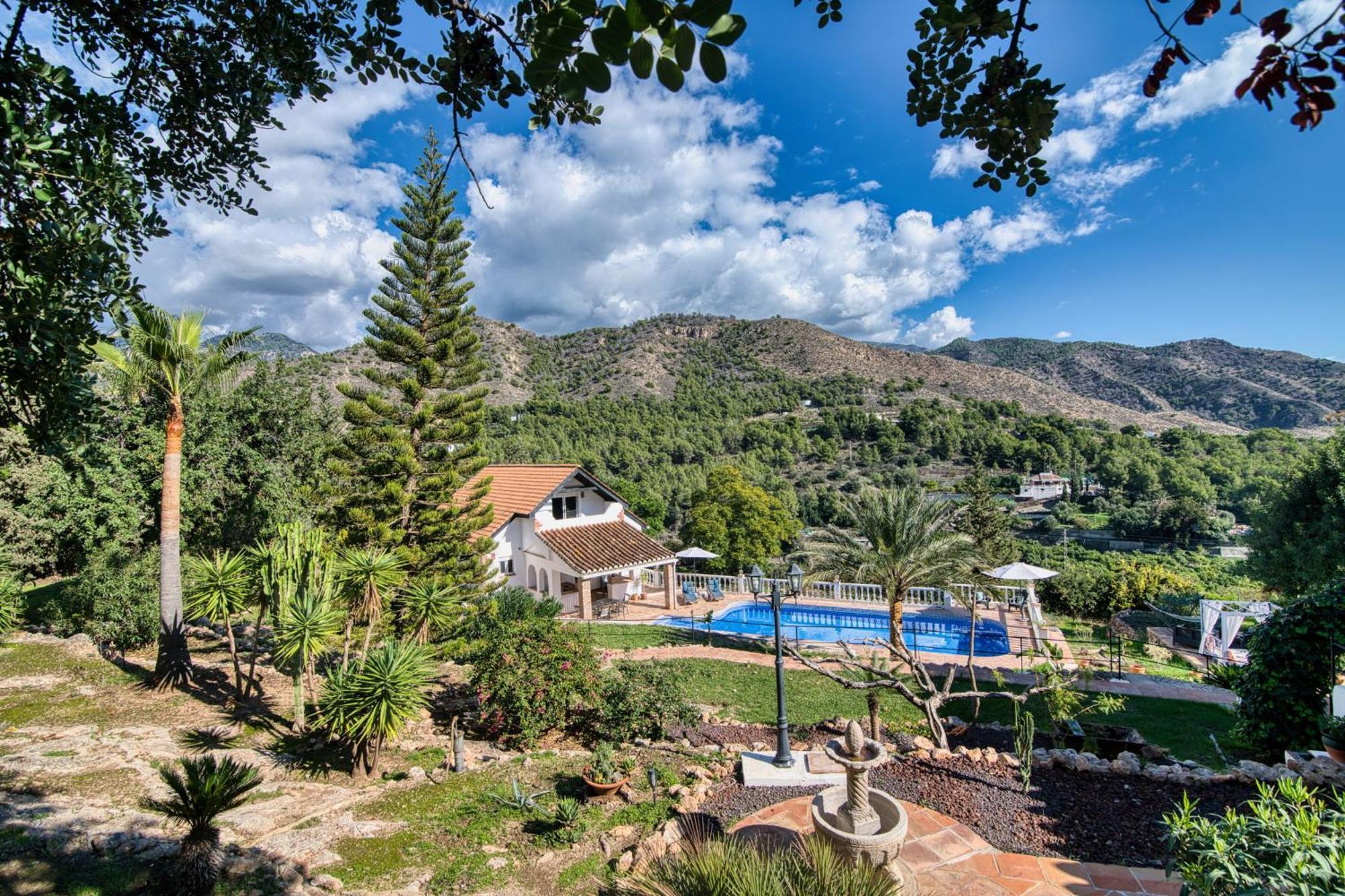 Villa Morera Bed & Breakfast Frigiliana Ngoại thất bức ảnh