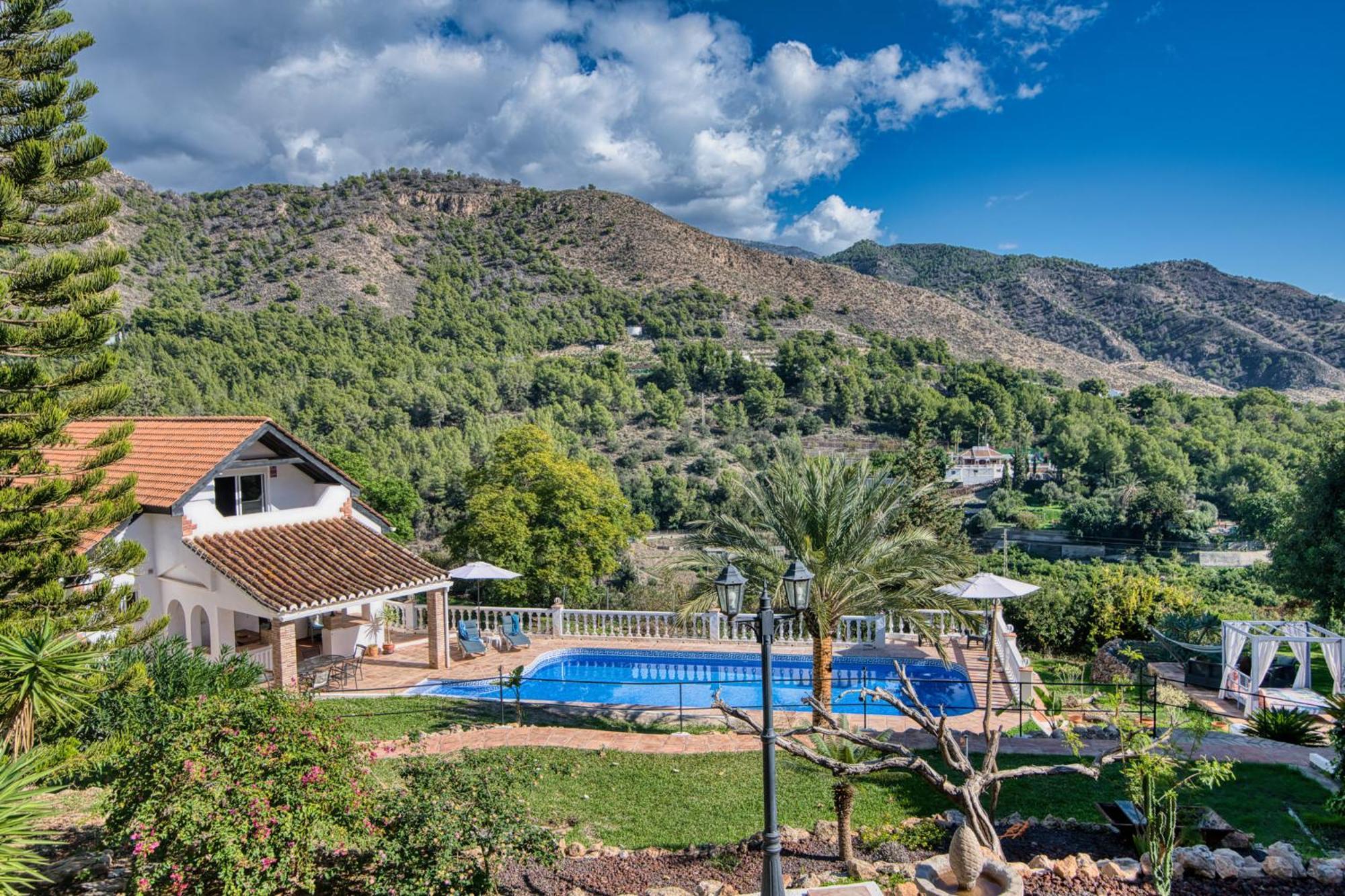 Villa Morera Bed & Breakfast Frigiliana Ngoại thất bức ảnh