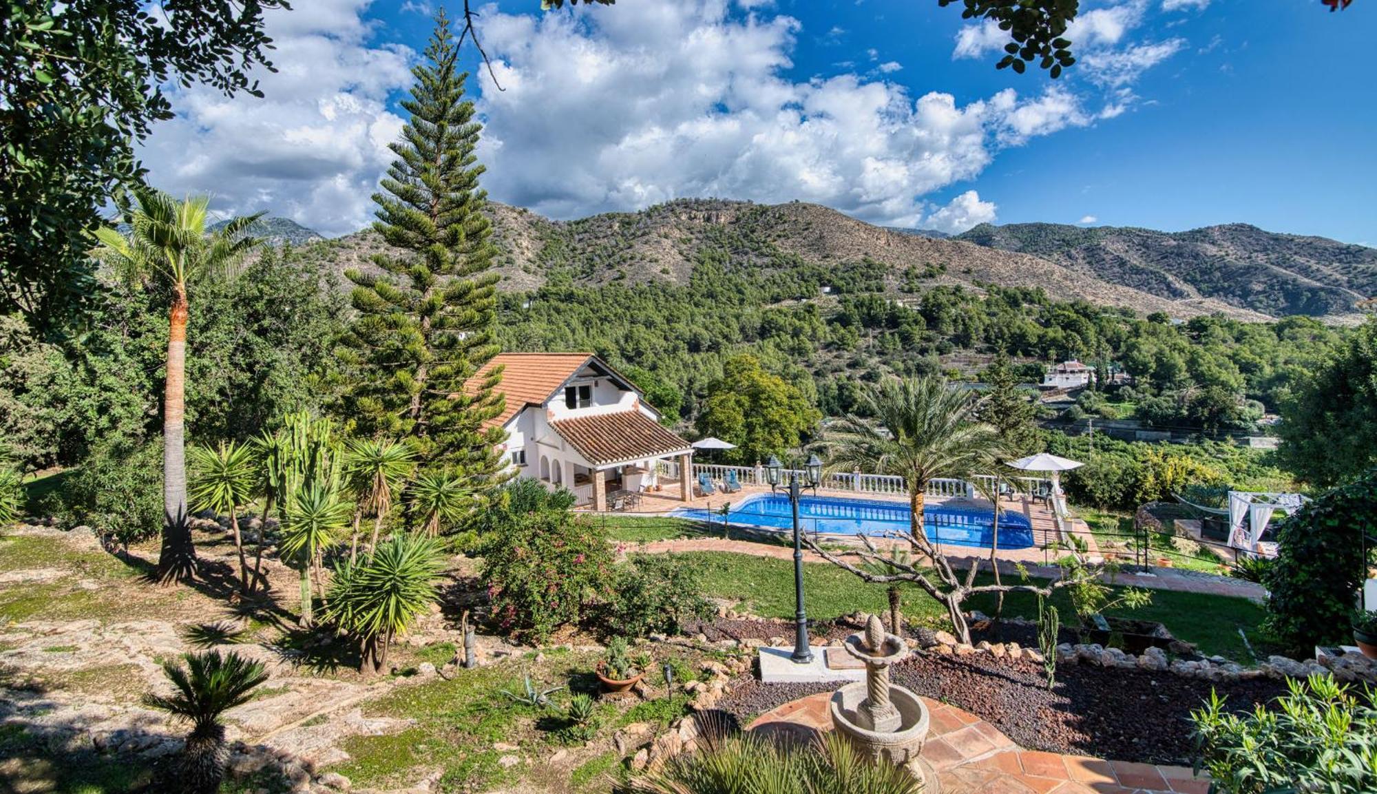 Villa Morera Bed & Breakfast Frigiliana Ngoại thất bức ảnh