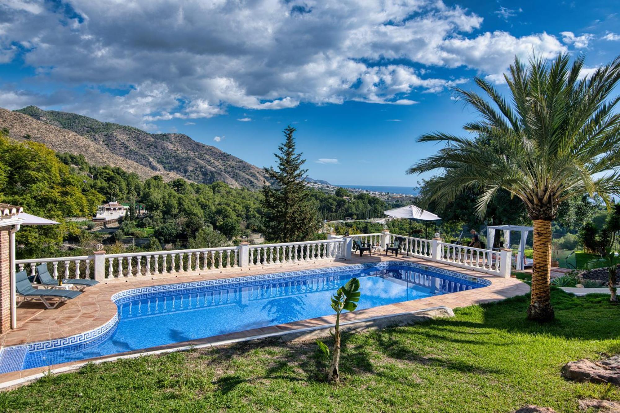 Villa Morera Bed & Breakfast Frigiliana Ngoại thất bức ảnh